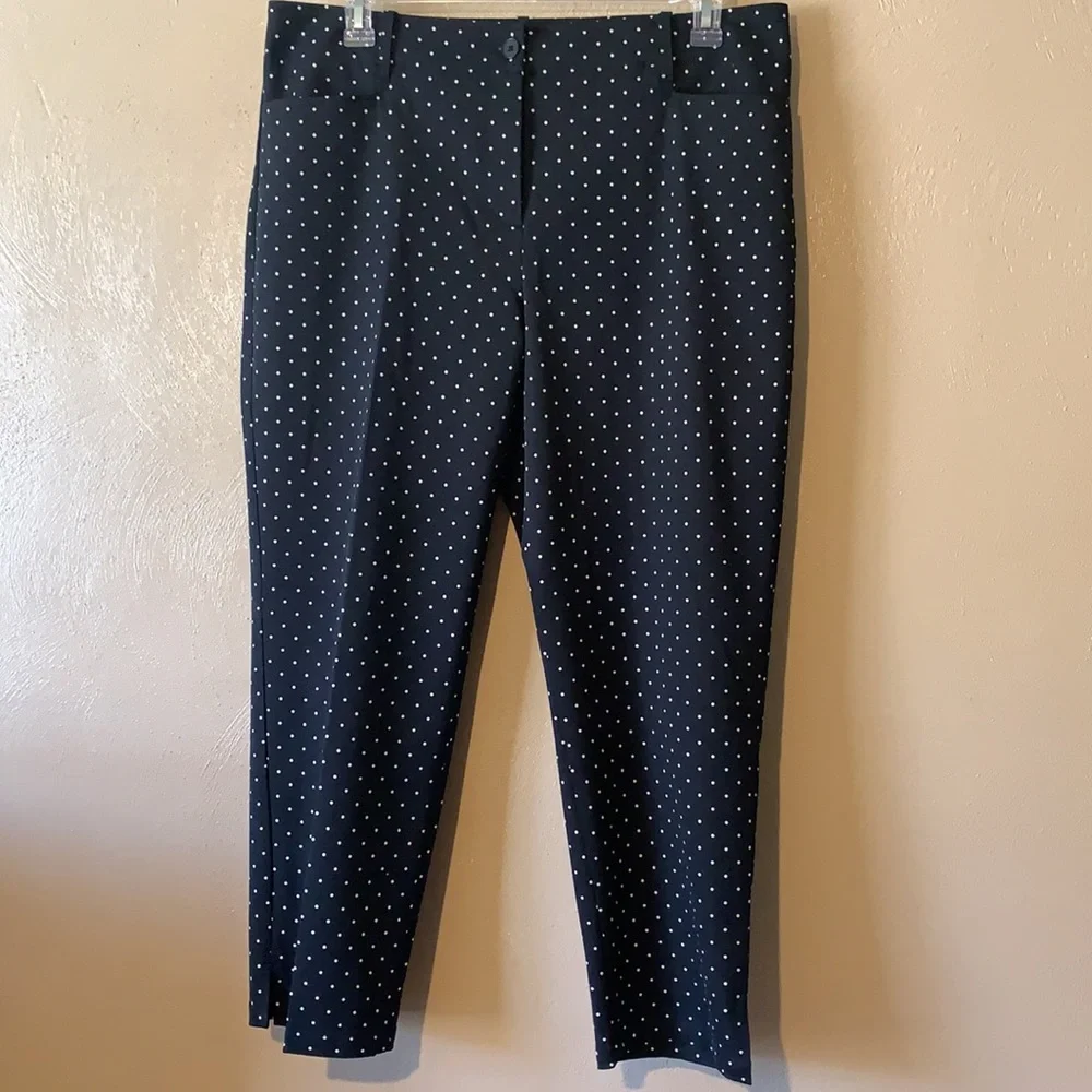 Talbots size 16 Curvy black polka dot Capri  Pants. - Picture 2 of 4